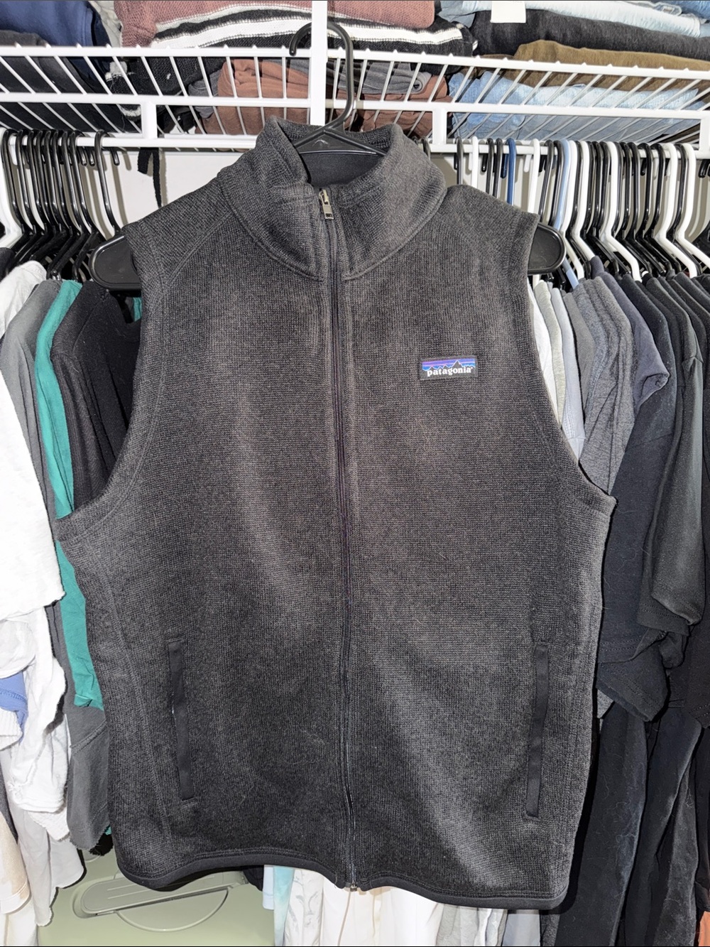 Patagonia Charcoal Gray Full-Zip Fleece Vest
